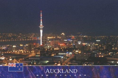 Postcard auckland city bei - auckland,